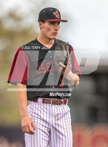 Thumbnail 1 in Great Oak @ JSerra Catholic photogallery.
