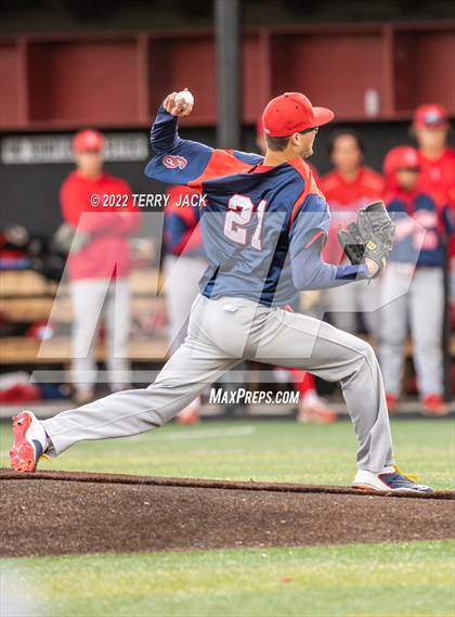 Thumbnail 1 in Great Oak @ JSerra Catholic photogallery.