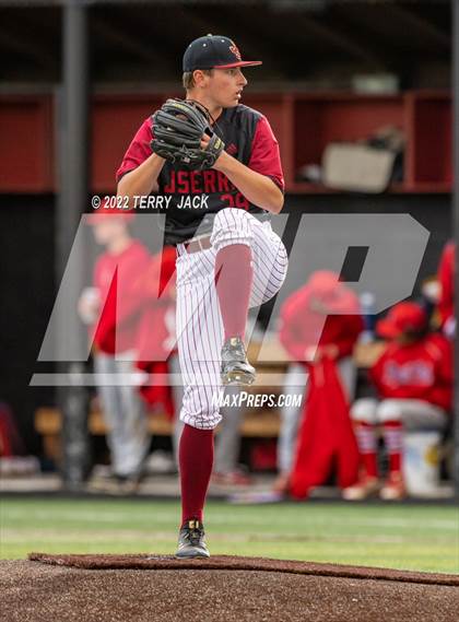 Thumbnail 1 in Great Oak @ JSerra Catholic photogallery.