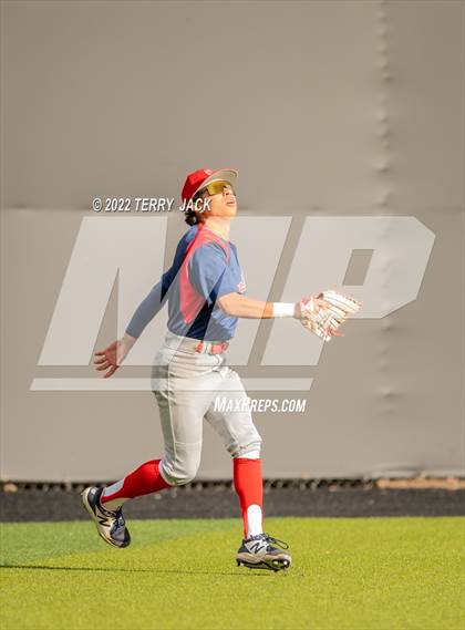 Thumbnail 2 in Great Oak @ JSerra Catholic photogallery.