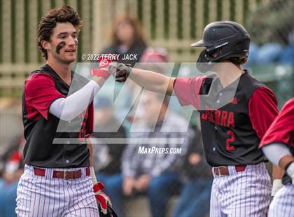 Thumbnail 3 in Great Oak @ JSerra Catholic photogallery.