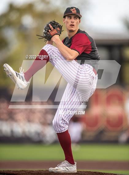 Thumbnail 3 in Great Oak @ JSerra Catholic photogallery.