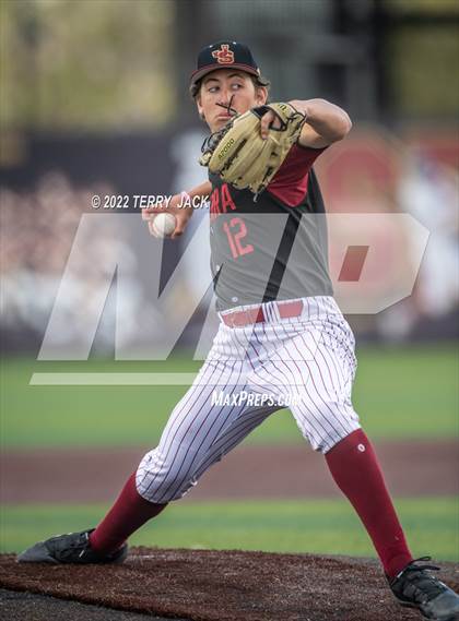 Thumbnail 3 in Great Oak @ JSerra Catholic photogallery.
