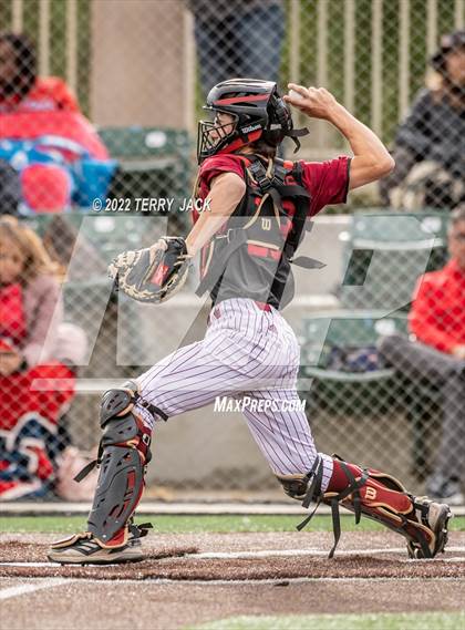 Thumbnail 1 in Great Oak @ JSerra Catholic photogallery.