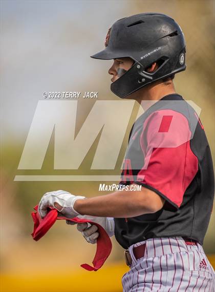 Thumbnail 2 in Great Oak @ JSerra Catholic photogallery.