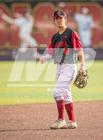 Thumbnail 3 in Great Oak @ JSerra Catholic photogallery.