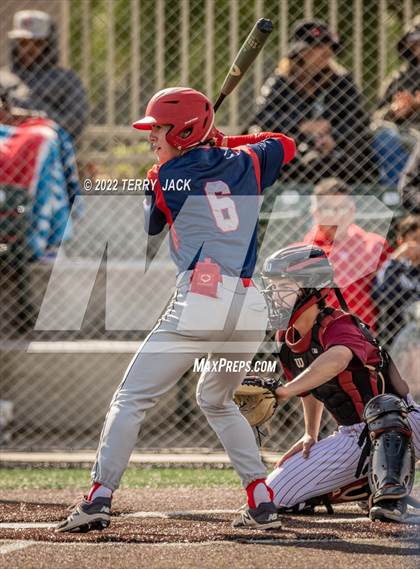 Thumbnail 3 in Great Oak @ JSerra Catholic photogallery.