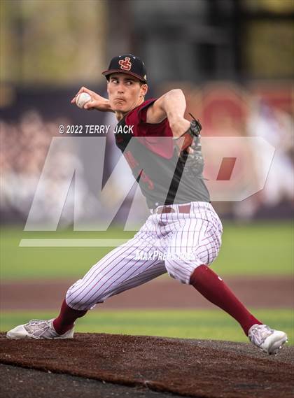 Thumbnail 3 in Great Oak @ JSerra Catholic photogallery.