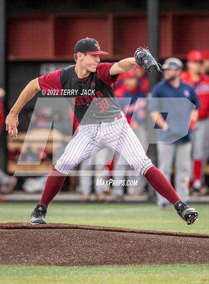 Thumbnail 1 in Great Oak @ JSerra Catholic photogallery.