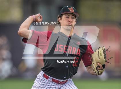Thumbnail 2 in Great Oak @ JSerra Catholic photogallery.