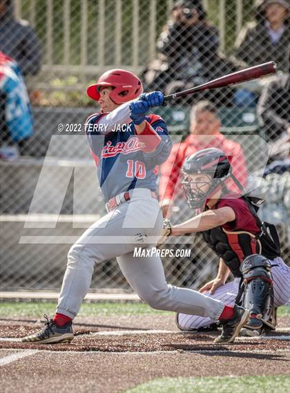 Thumbnail 3 in Great Oak @ JSerra Catholic photogallery.