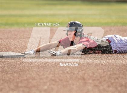 Thumbnail 2 in Great Oak @ JSerra Catholic photogallery.
