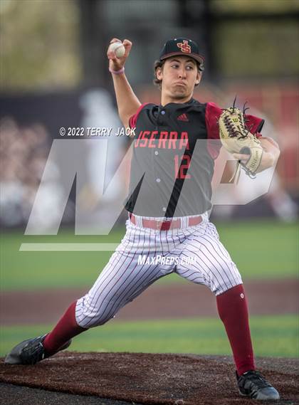 Thumbnail 1 in Great Oak @ JSerra Catholic photogallery.