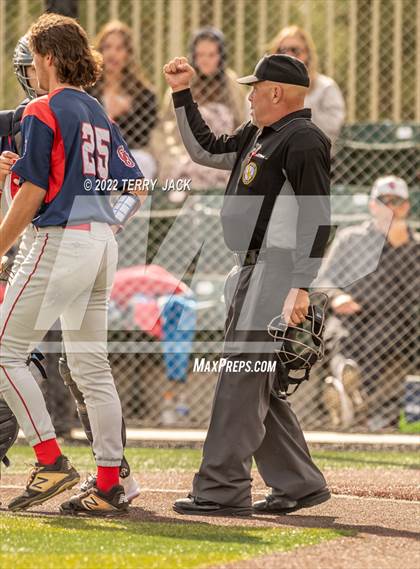 Thumbnail 2 in Great Oak @ JSerra Catholic photogallery.