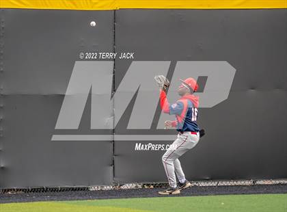 Thumbnail 1 in Great Oak @ JSerra Catholic photogallery.