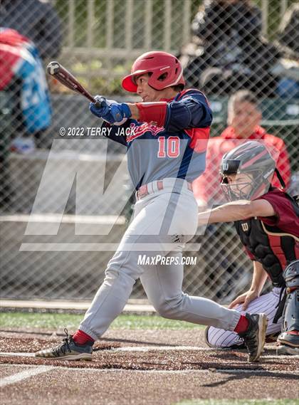 Thumbnail 2 in Great Oak @ JSerra Catholic photogallery.