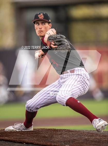 Thumbnail 1 in Great Oak @ JSerra Catholic photogallery.