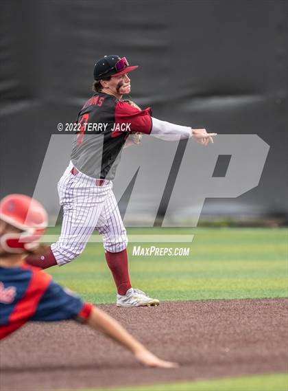Thumbnail 1 in Great Oak @ JSerra Catholic photogallery.