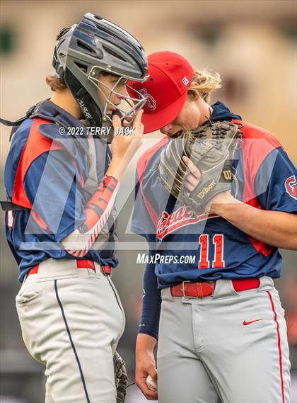 Thumbnail 2 in Great Oak @ JSerra Catholic photogallery.