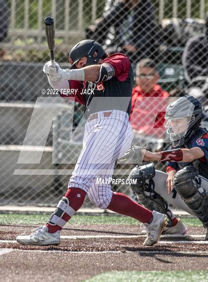 Thumbnail 2 in Great Oak @ JSerra Catholic photogallery.