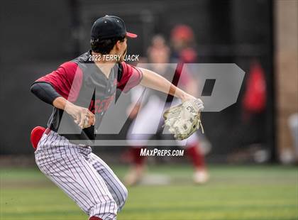 Thumbnail 2 in Great Oak @ JSerra Catholic photogallery.