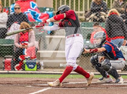 Thumbnail 1 in Great Oak @ JSerra Catholic photogallery.