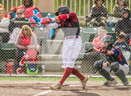 Thumbnail 2 in Great Oak @ JSerra Catholic photogallery.