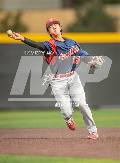 Thumbnail 3 in Great Oak @ JSerra Catholic photogallery.