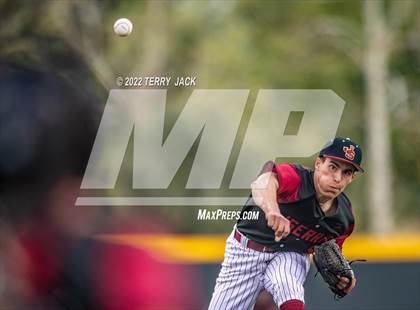 Thumbnail 2 in Great Oak @ JSerra Catholic photogallery.