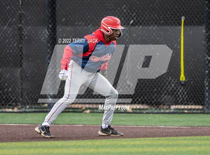 Thumbnail 1 in Great Oak @ JSerra Catholic photogallery.