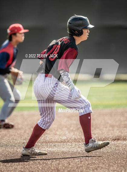Thumbnail 3 in Great Oak @ JSerra Catholic photogallery.