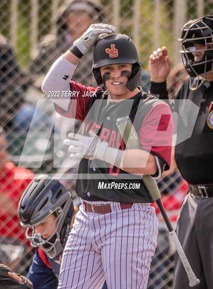 Thumbnail 2 in Great Oak @ JSerra Catholic photogallery.