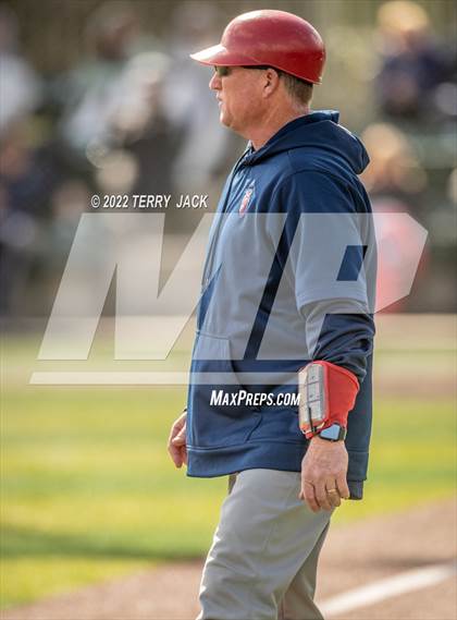 Thumbnail 2 in Great Oak @ JSerra Catholic photogallery.