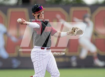 Thumbnail 2 in Great Oak @ JSerra Catholic photogallery.