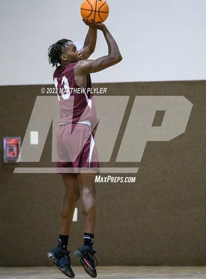 Thumbnail 1 in Living Water Christian vs Mount Zion (Isaac Levy Veterans Day Tournament) photogallery.
