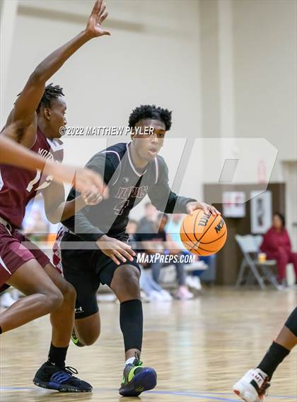Thumbnail 1 in Living Water Christian vs Mount Zion (Isaac Levy Veterans Day Tournament) photogallery.