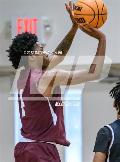 Thumbnail 1 in Living Water Christian vs Mount Zion (Isaac Levy Veterans Day Tournament) photogallery.