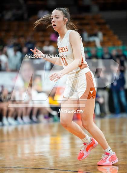 Thumbnail 2 in Frederick vs Mead (CHSAA 5A Great 8) photogallery.