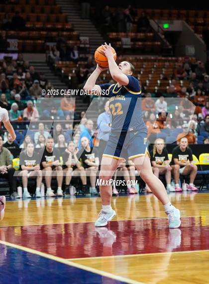 Thumbnail 2 in Frederick vs Mead (CHSAA 5A Great 8) photogallery.