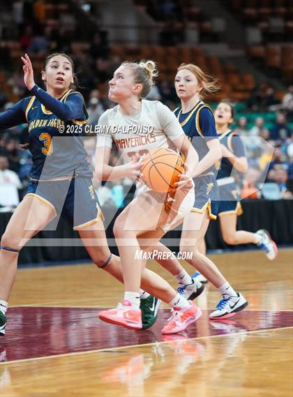 Thumbnail 3 in Frederick vs Mead (CHSAA 5A Great 8) photogallery.