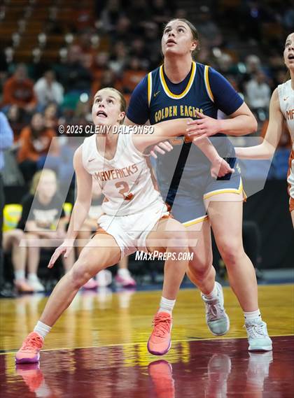 Thumbnail 2 in Frederick vs Mead (CHSAA 5A Great 8) photogallery.