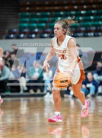 Thumbnail 2 in Frederick vs Mead (CHSAA 5A Great 8) photogallery.