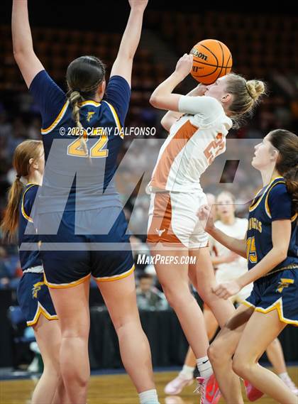 Thumbnail 1 in Frederick vs Mead (CHSAA 5A Great 8) photogallery.