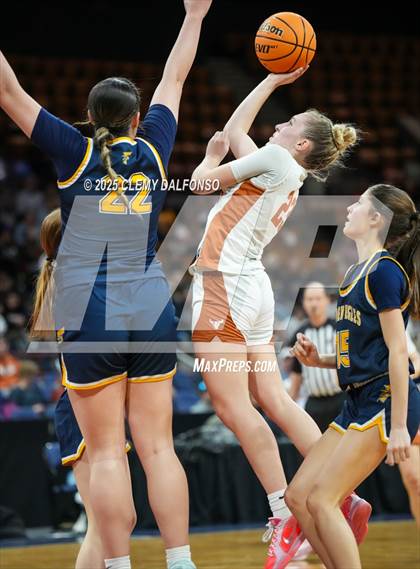 Thumbnail 2 in Frederick vs Mead (CHSAA 5A Great 8) photogallery.