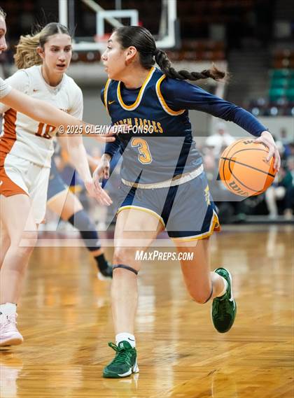 Thumbnail 3 in Frederick vs Mead (CHSAA 5A Great 8) photogallery.