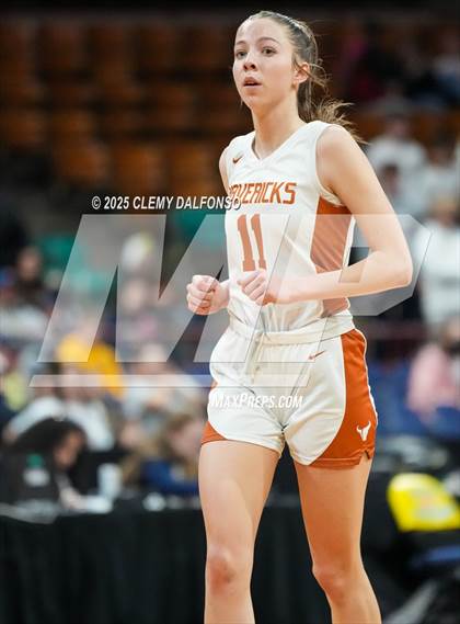 Thumbnail 1 in Frederick vs Mead (CHSAA 5A Great 8) photogallery.