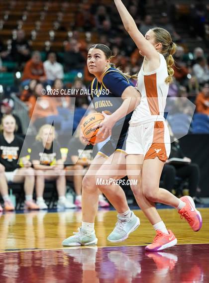 Thumbnail 1 in Frederick vs Mead (CHSAA 5A Great 8) photogallery.