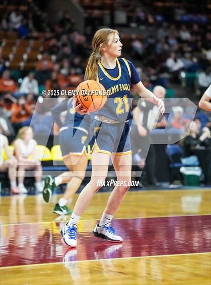 Thumbnail 3 in Frederick vs Mead (CHSAA 5A Great 8) photogallery.