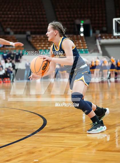 Thumbnail 3 in Frederick vs Mead (CHSAA 5A Great 8) photogallery.