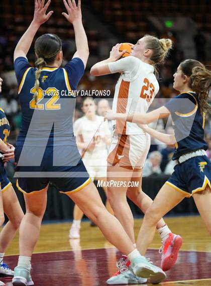Thumbnail 3 in Frederick vs Mead (CHSAA 5A Great 8) photogallery.